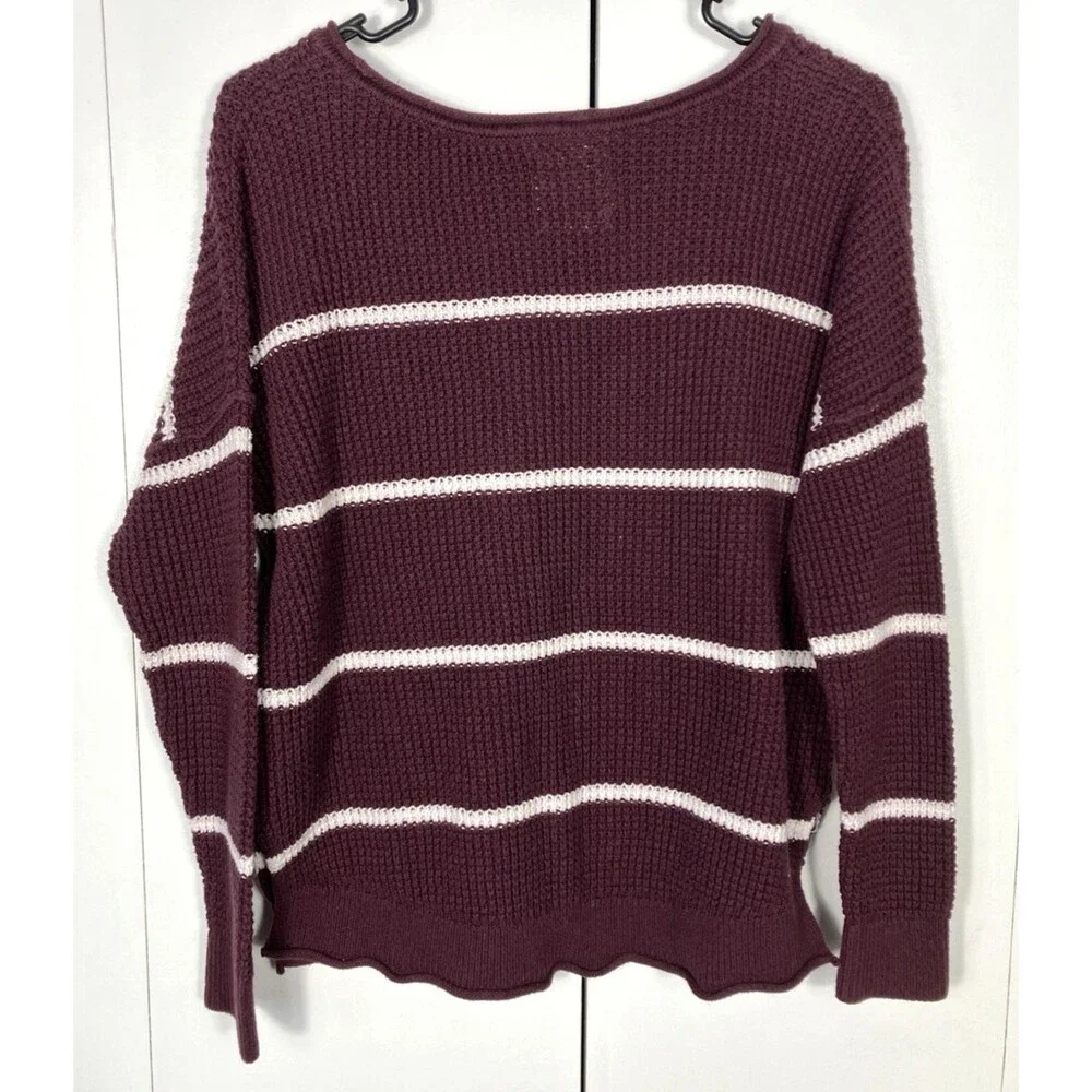 Hollister Women Purple & White Striped Knit Sweater Size Medium